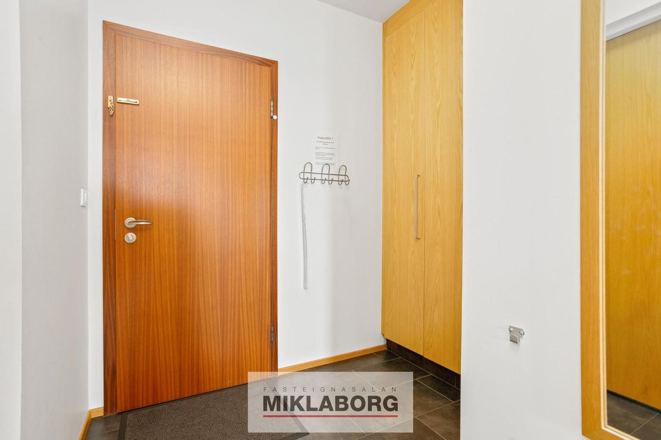 Sólheimar 27, 104 Reykjavík