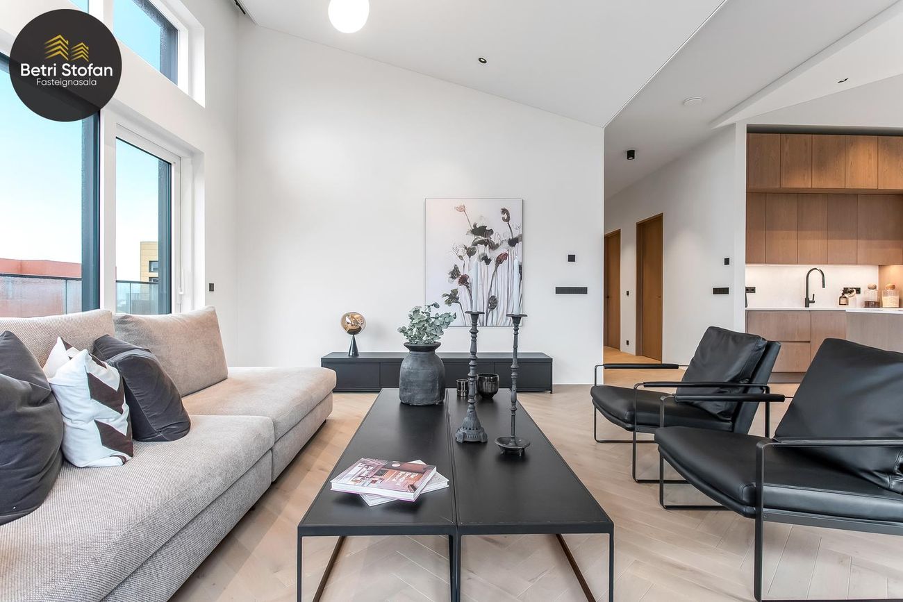 Vetrarbraut 2B - 0406, 210 Garðabær