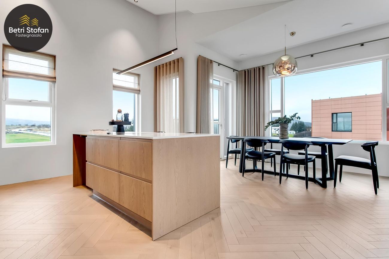 Vetrarbraut 2B - 0406, 210 Garðabær