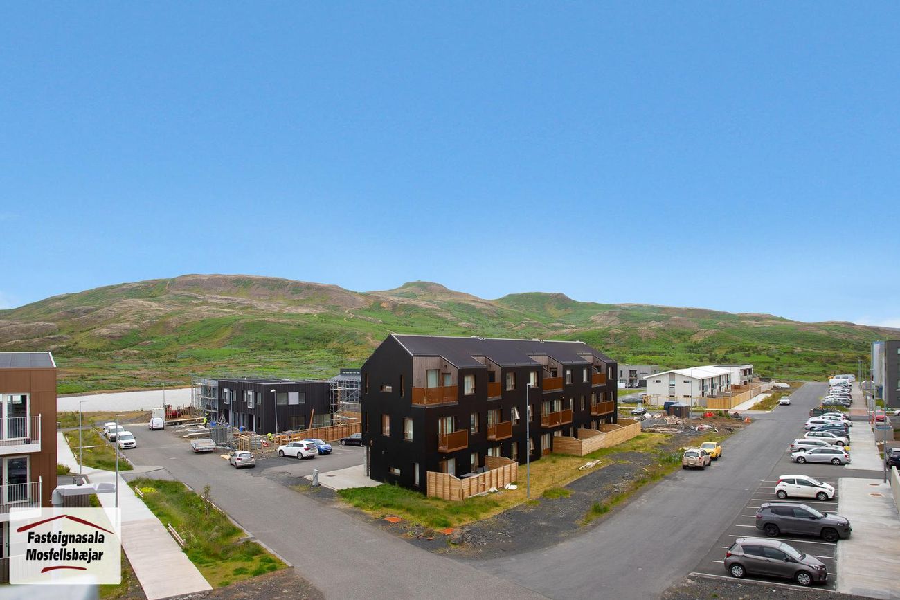 Rökkvatjörn 1, 113 Reykjavík