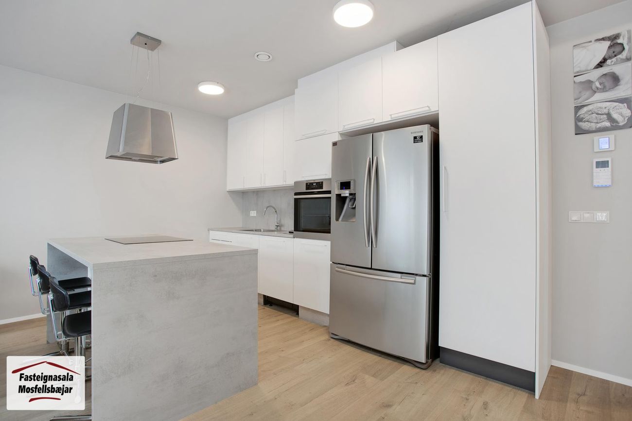 Rökkvatjörn 1, 113 Reykjavík
