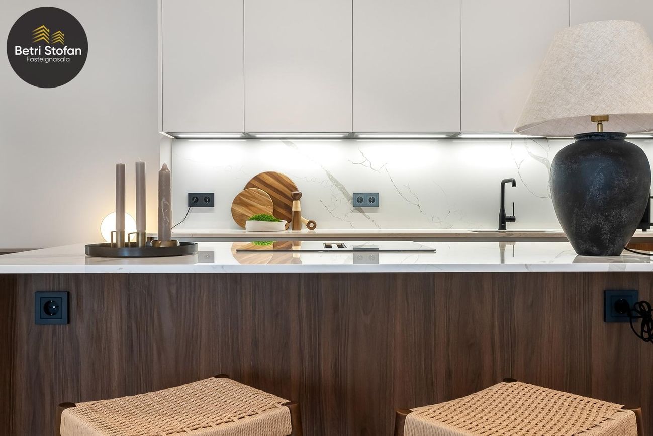 Laugavegur 168A - 0304, 105 Reykjavík