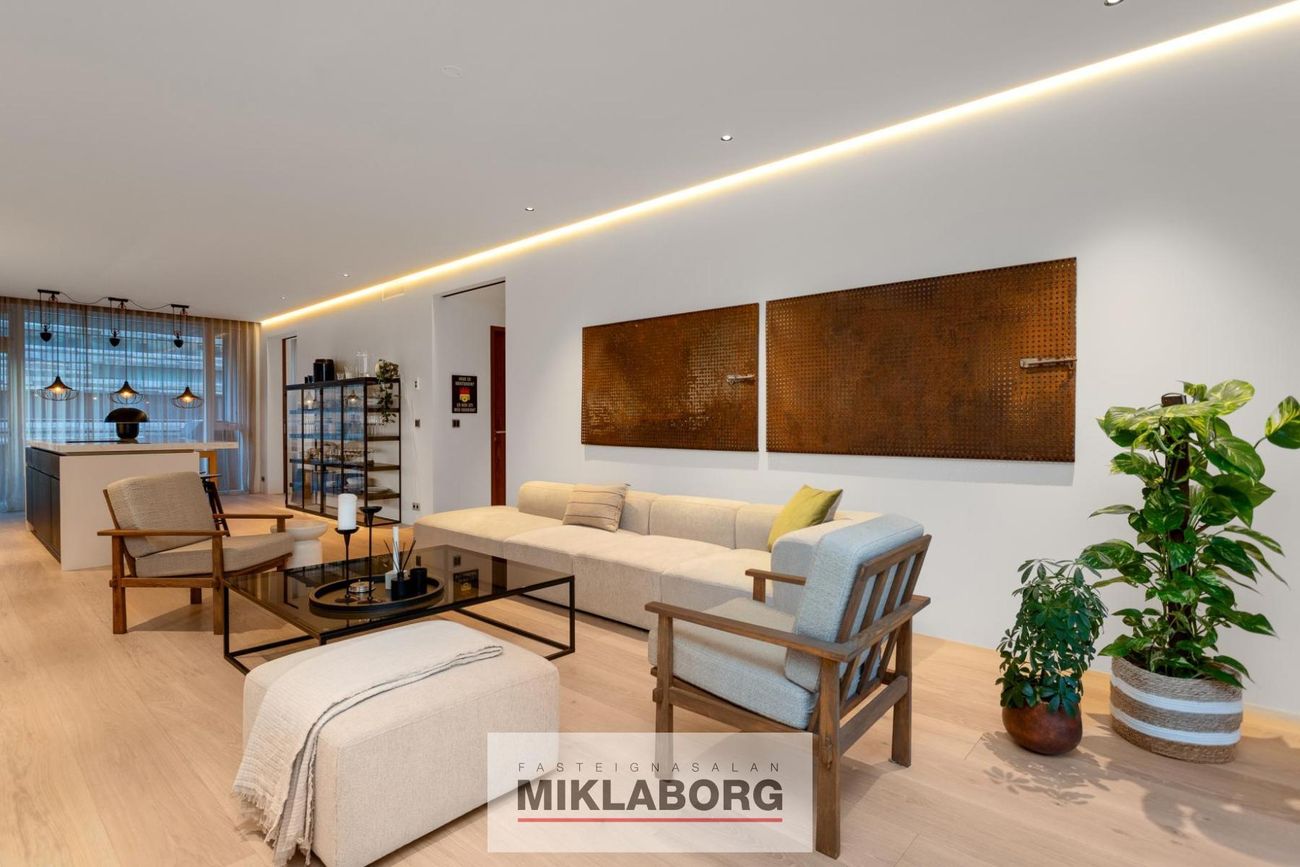 Reykjastræti 5, 101 Reykjavík