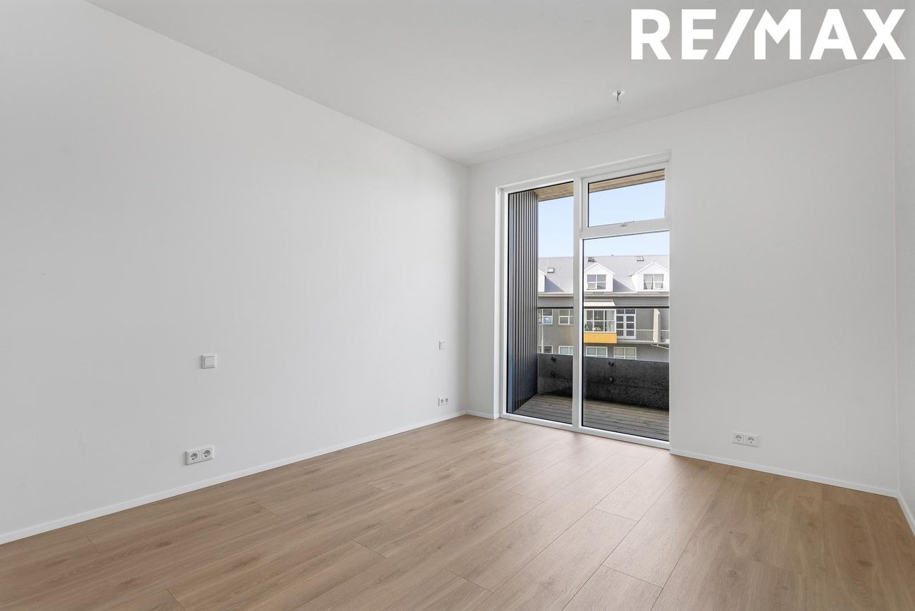Hringbraut 120, 101 Reykjavík