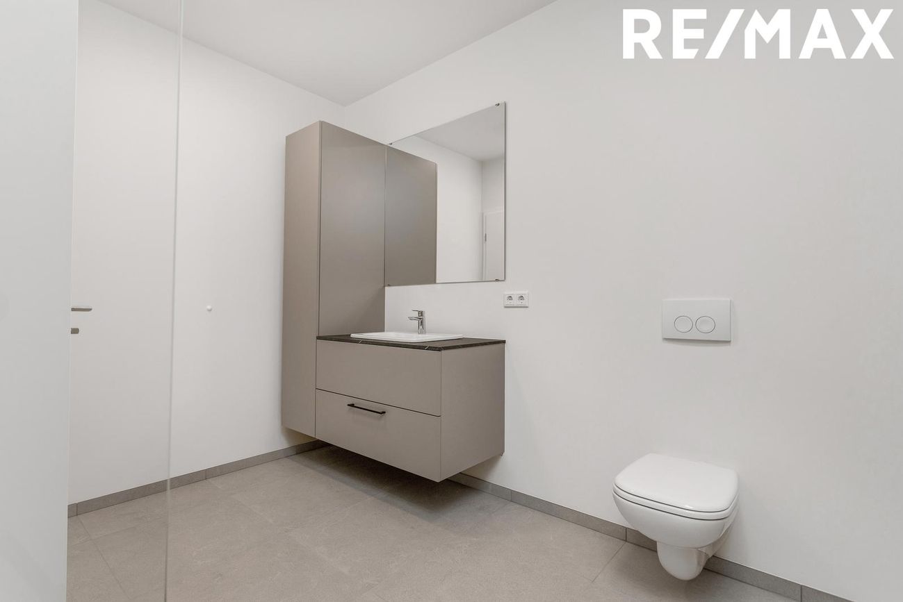 Hringbraut 120, 101 Reykjavík