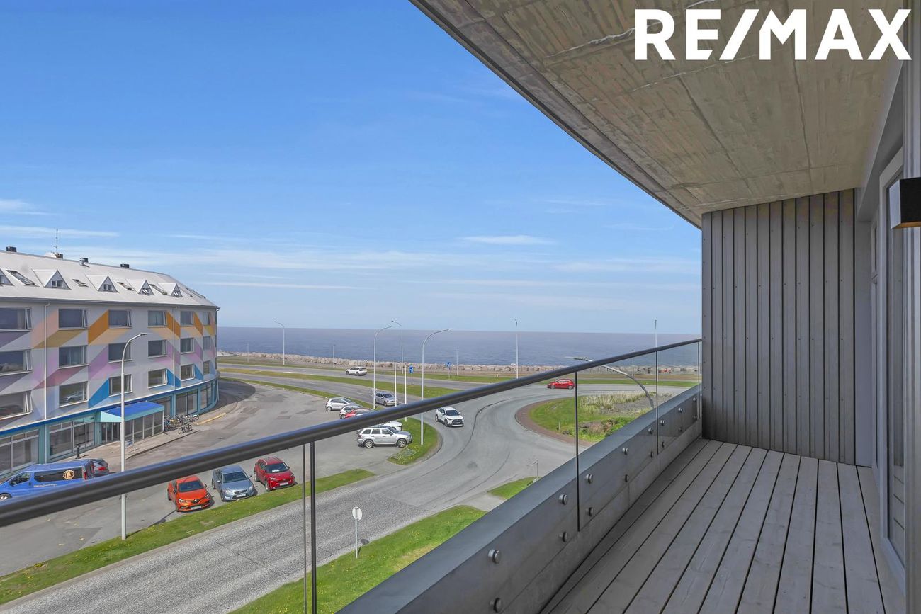 Hringbraut 120, 101 Reykjavík