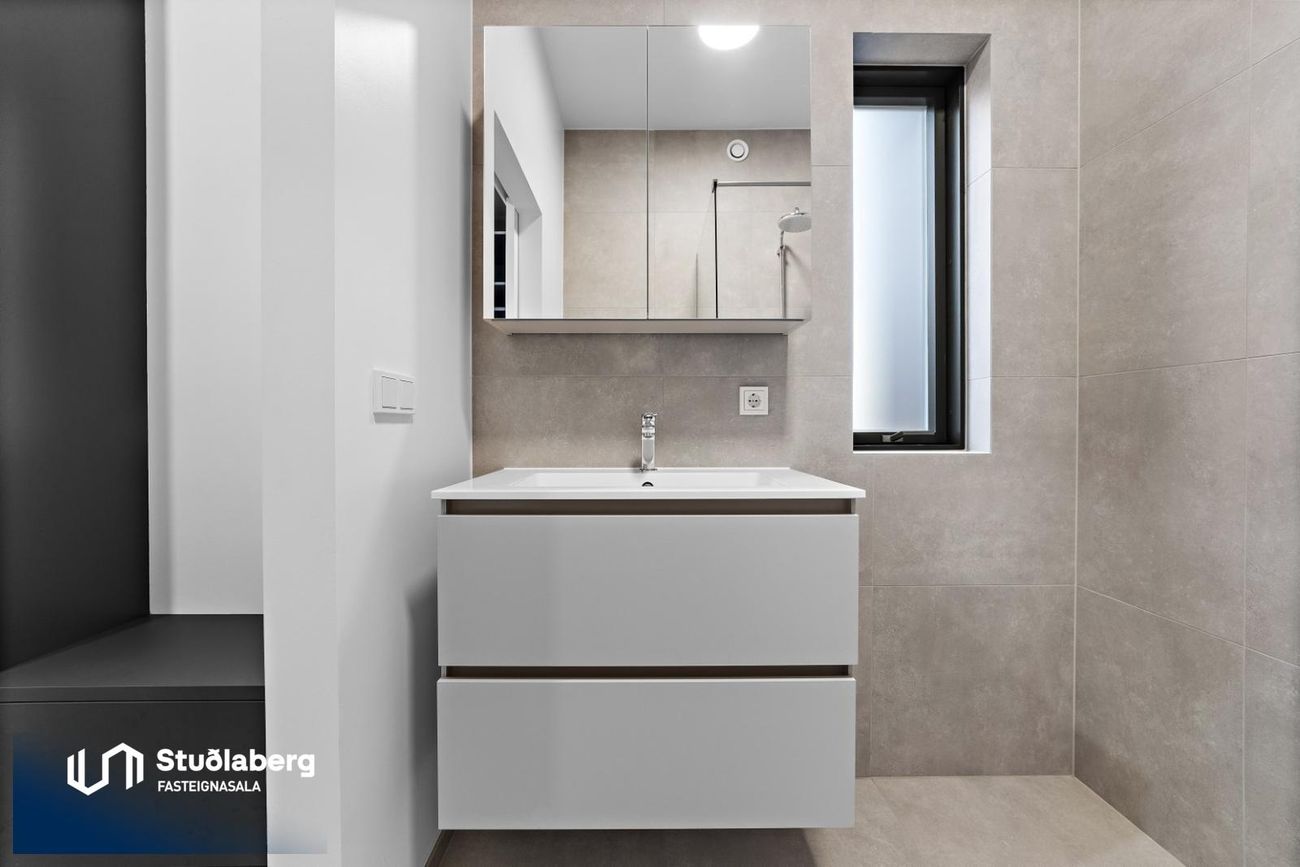 Asparlaut 5 - 0201, 230 Reykjanesbær