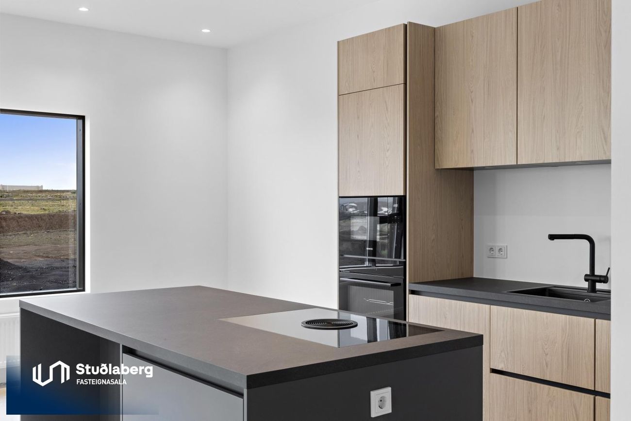 Asparlaut 5 - 0201, 230 Reykjanesbær