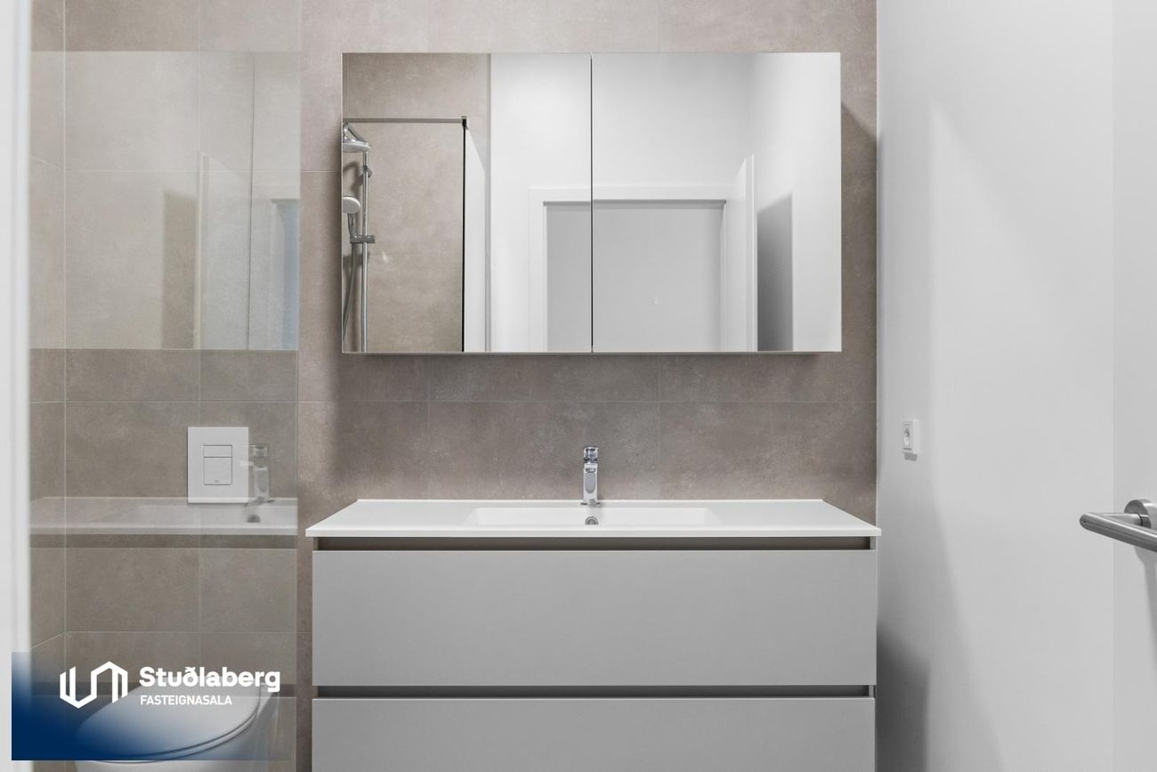 Asparlaut 5 - 0201, 230 Reykjanesbær