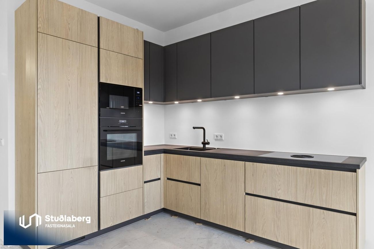 Asparlaut 5 - 0201, 230 Reykjanesbær