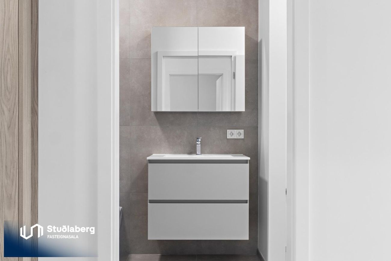 Asparlaut 5 - 0201, 230 Reykjanesbær