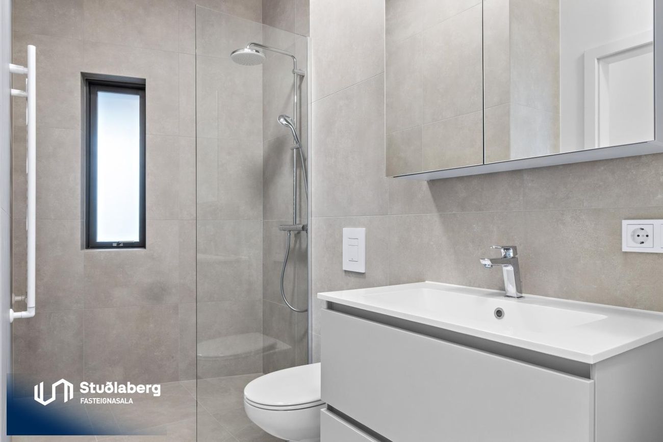 Asparlaut 5 - 0201, 230 Reykjanesbær