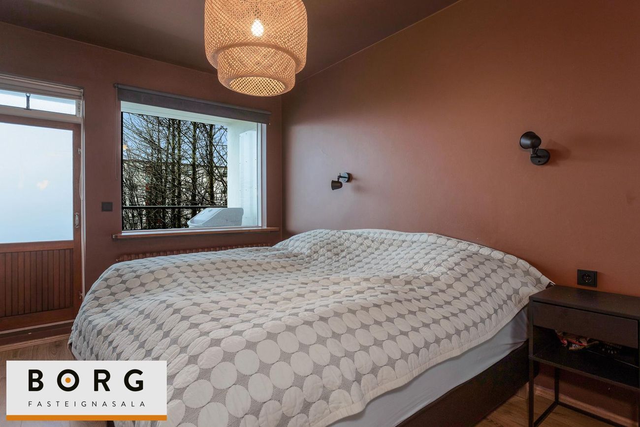 Háaleitisbraut 52, 108 Reykjavík