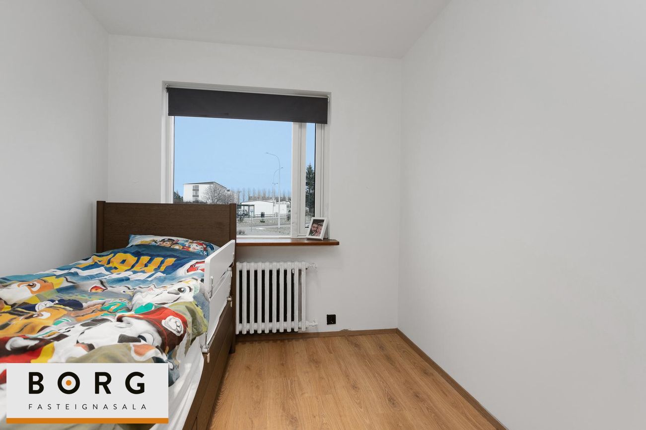 Háaleitisbraut 52, 108 Reykjavík