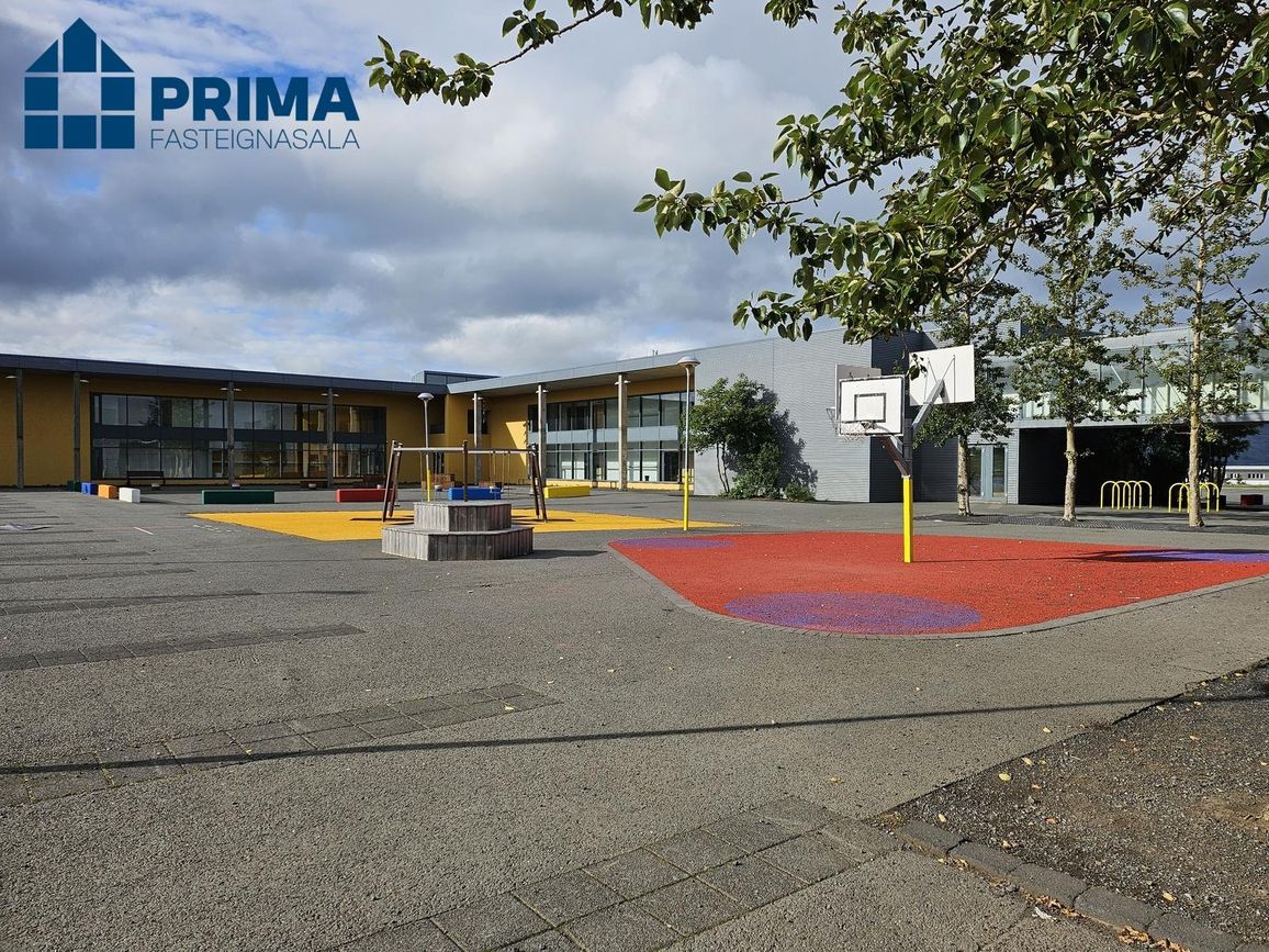 Álfaborgir 9, 112 Reykjavík