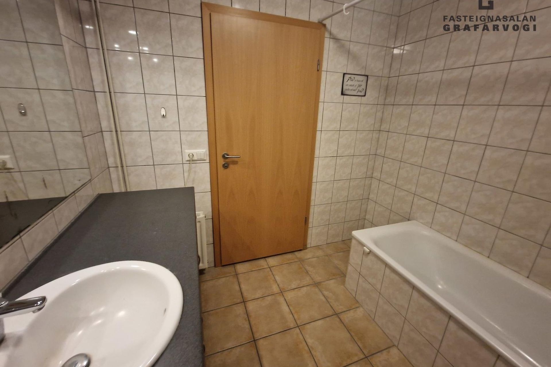 Egilsgata 19 - 0102, 310 Borgarbyggð