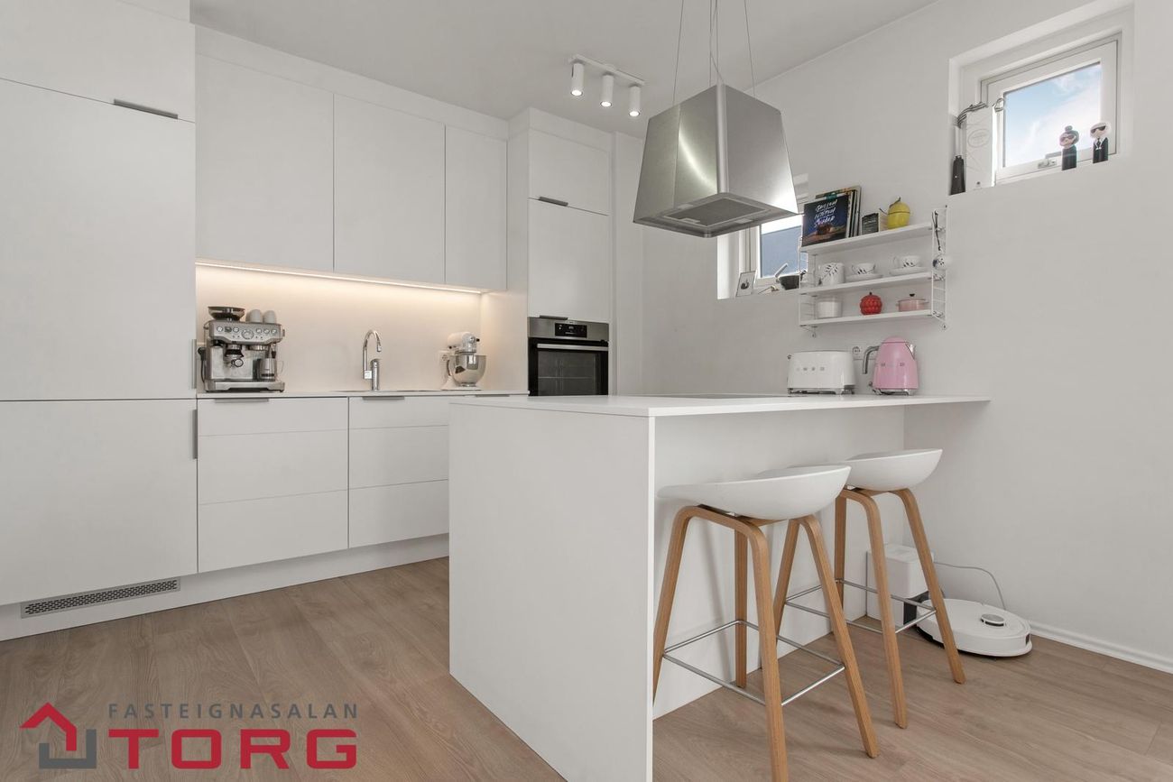 Hafnarbraut 12F, 200 Kópavogur