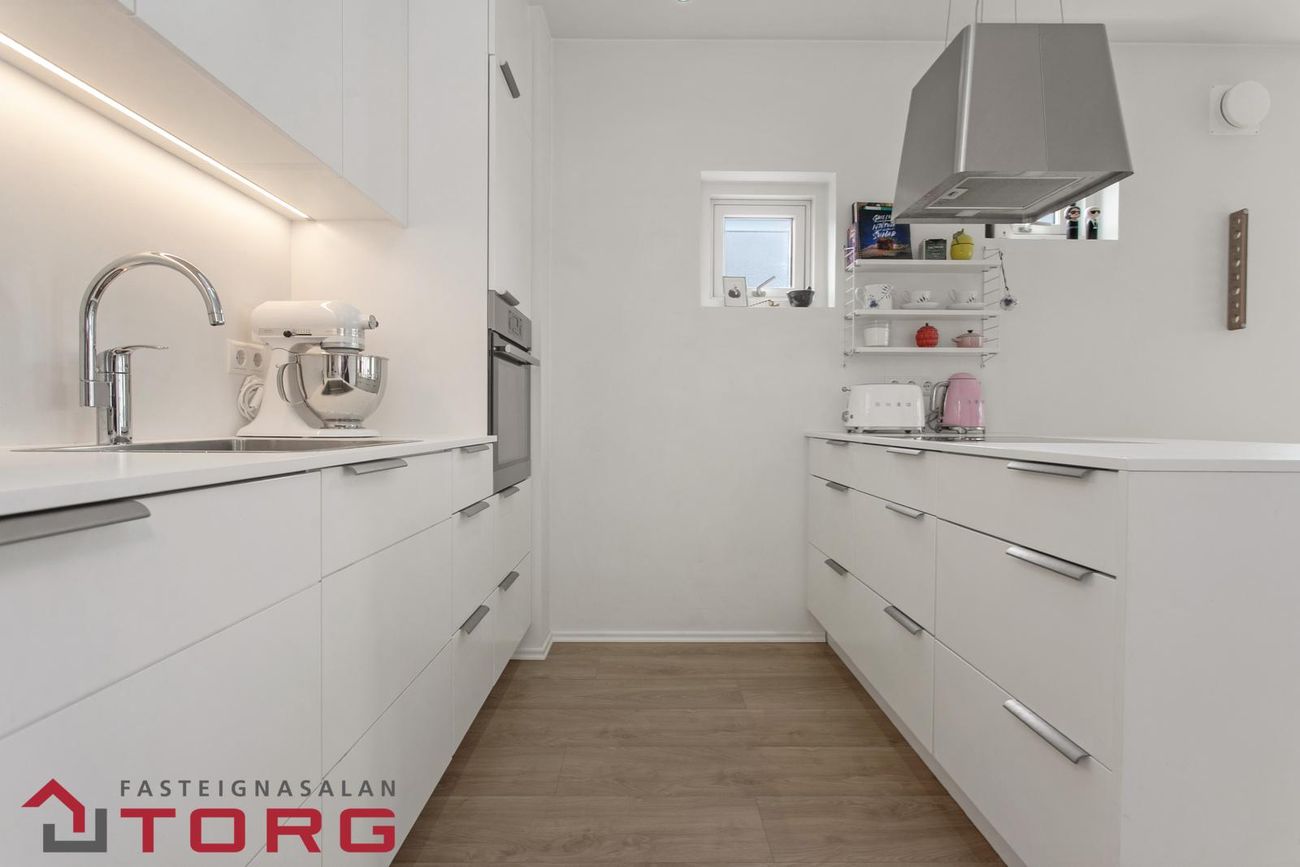 Hafnarbraut 12F, 200 Kópavogur