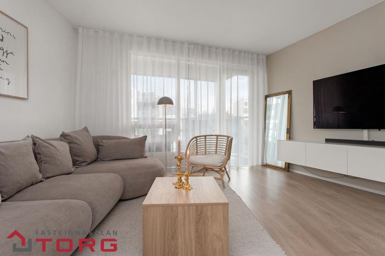 Hafnarbraut 12F, 200 Kópavogur