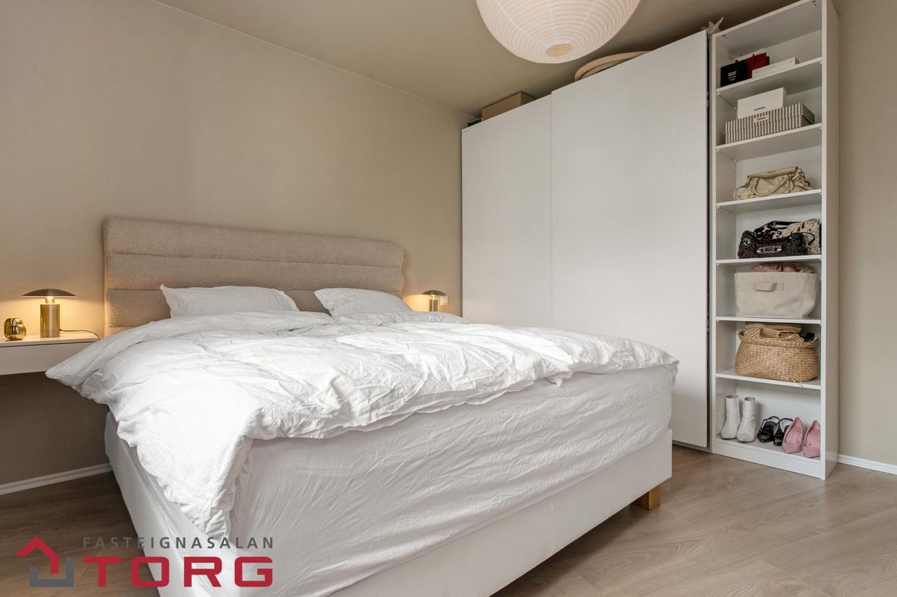 Hafnarbraut 12F, 200 Kópavogur