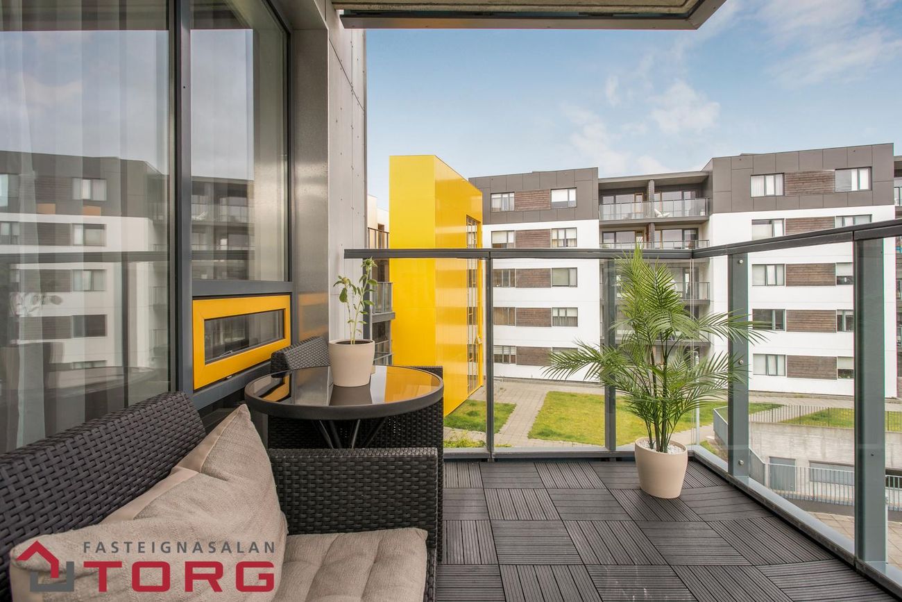 Hafnarbraut 12F, 200 Kópavogur