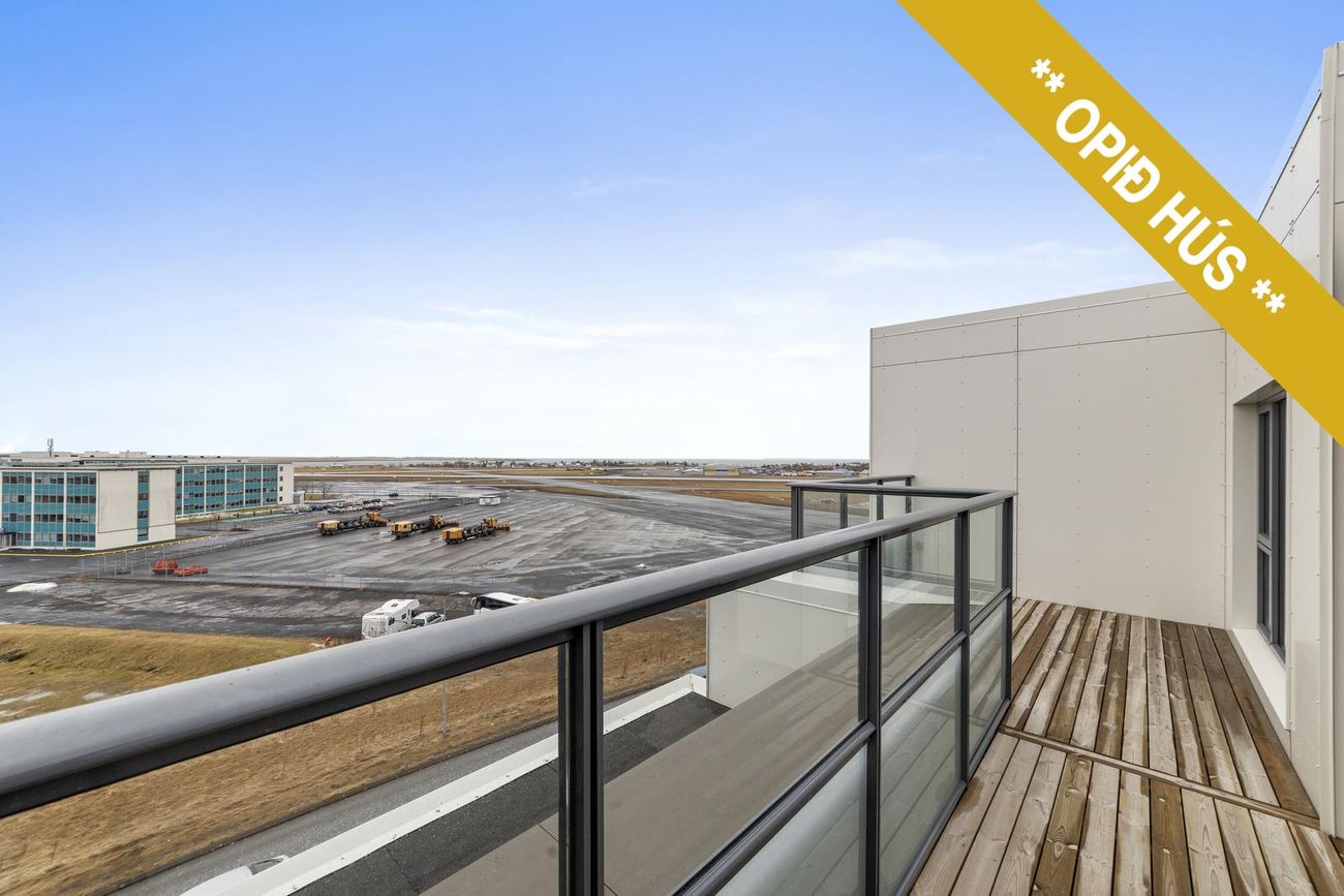 Fálkahlíð 5, 102 Reykjavík