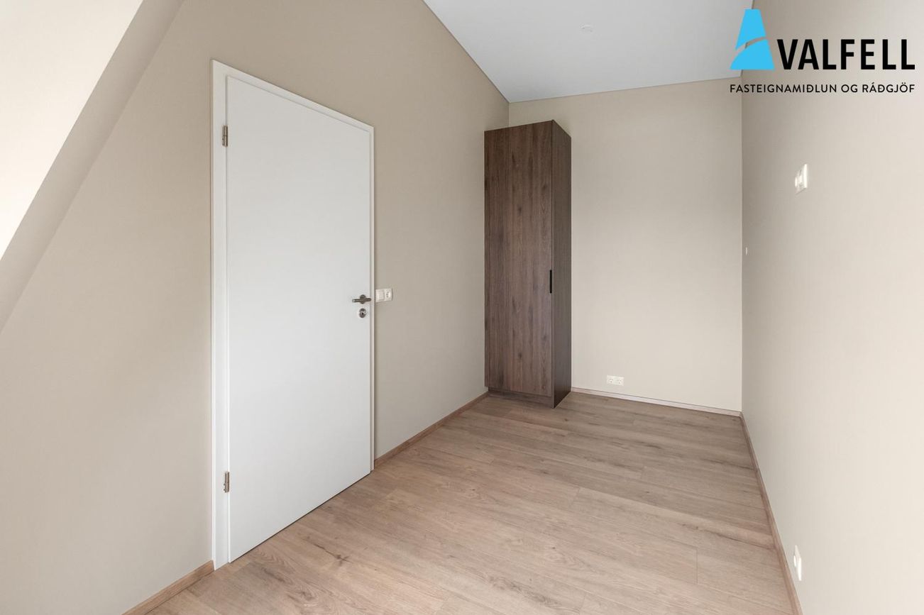 Sementsbraut 15, 300 Akranes
