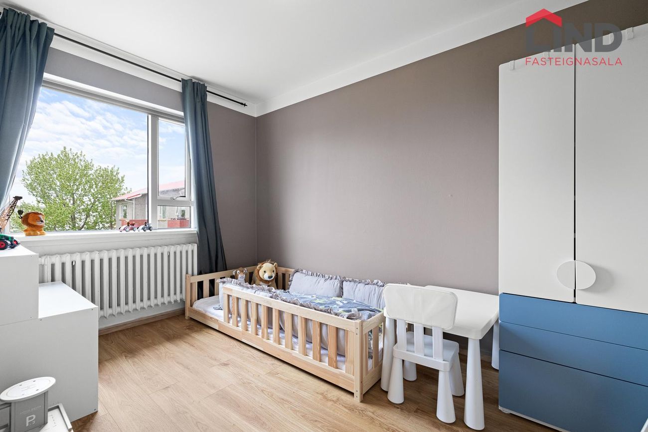 Stigahlíð 10, 105 Reykjavík