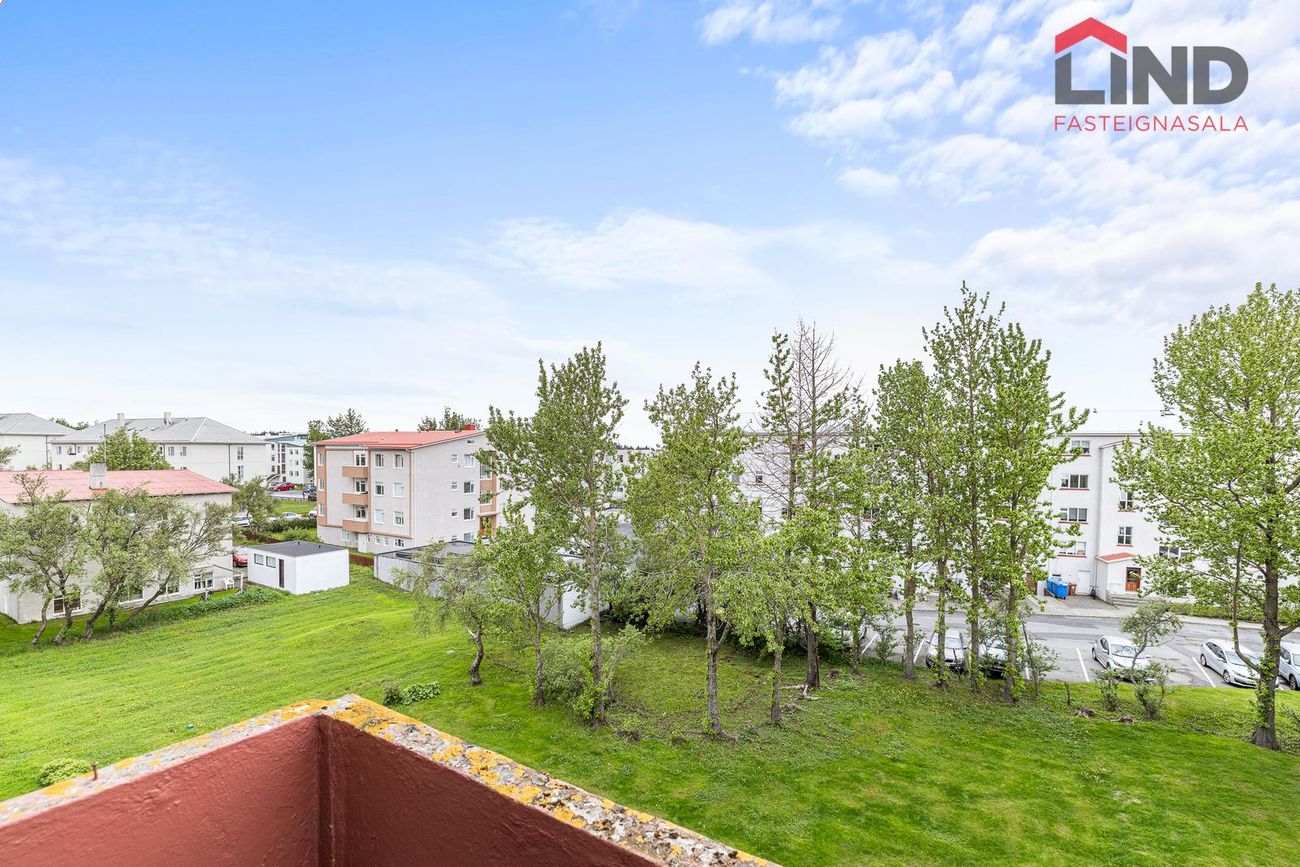 Stigahlíð 10, 105 Reykjavík