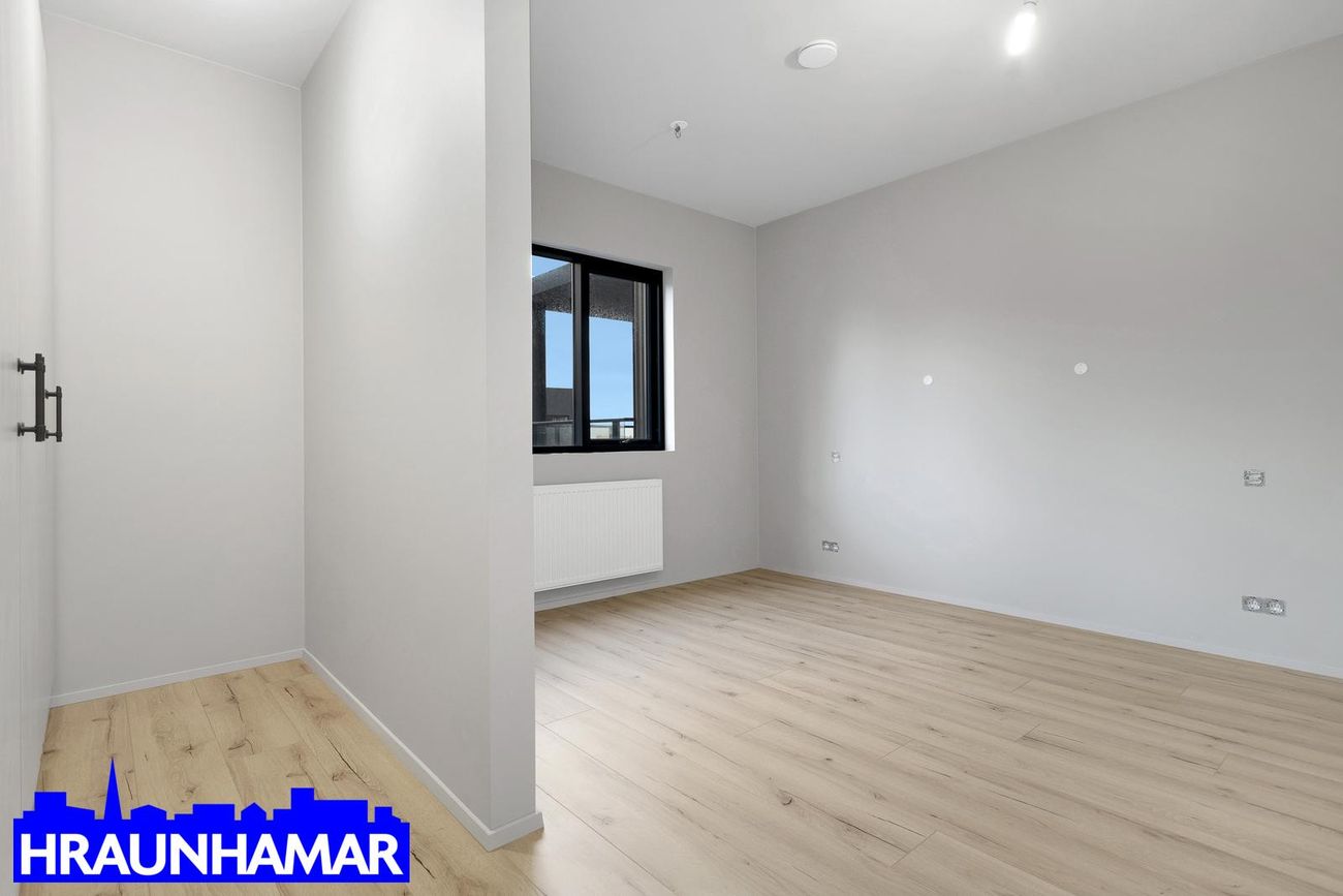 Lautargata 5 - 0301, 210 Garðabær