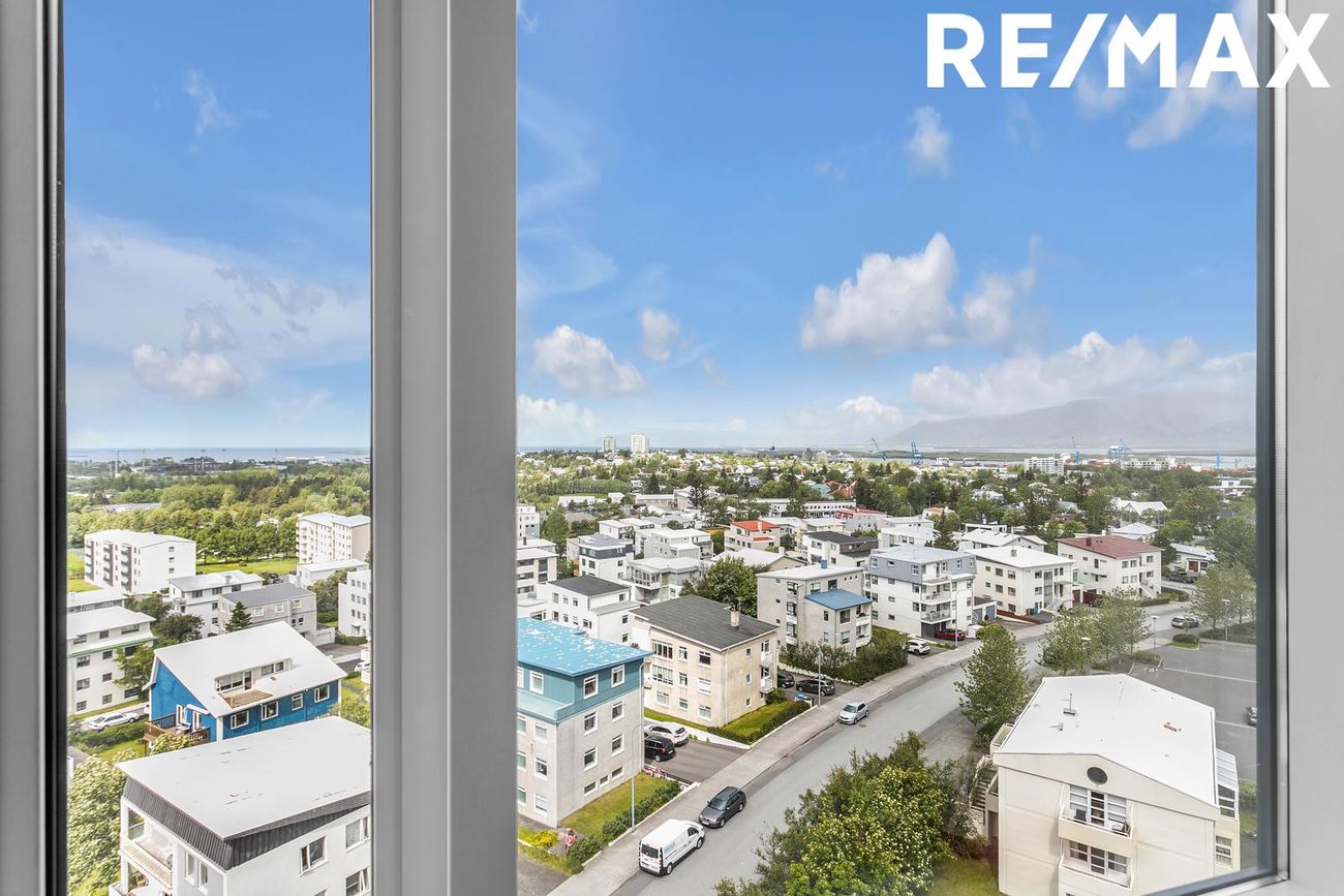 Sólheimar 23, 104 Reykjavík