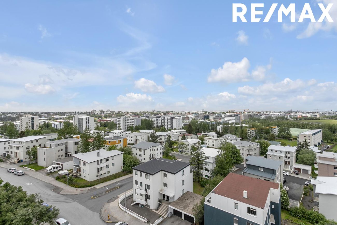 Sólheimar 23, 104 Reykjavík