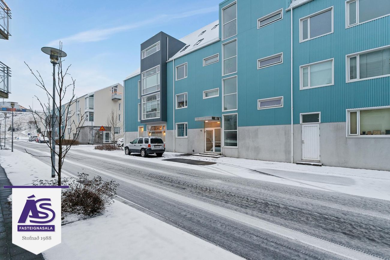 Naustabryggja 13, 110 Reykjavík