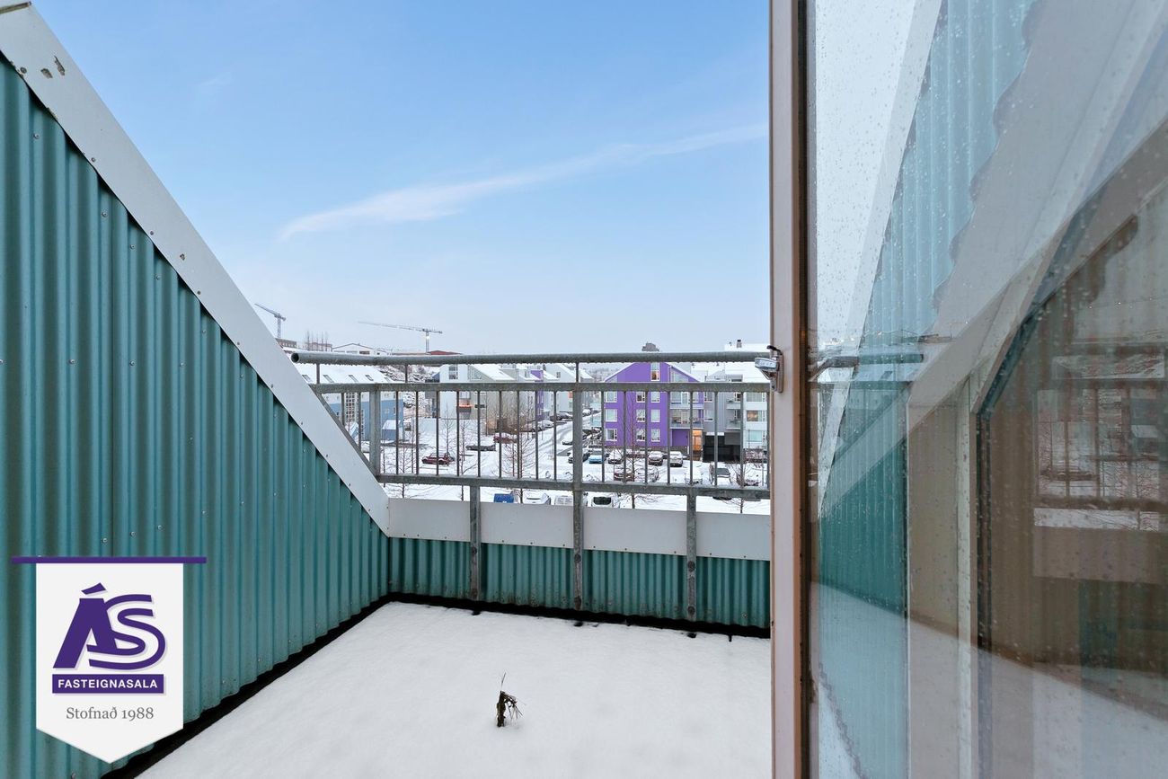 Naustabryggja 13, 110 Reykjavík