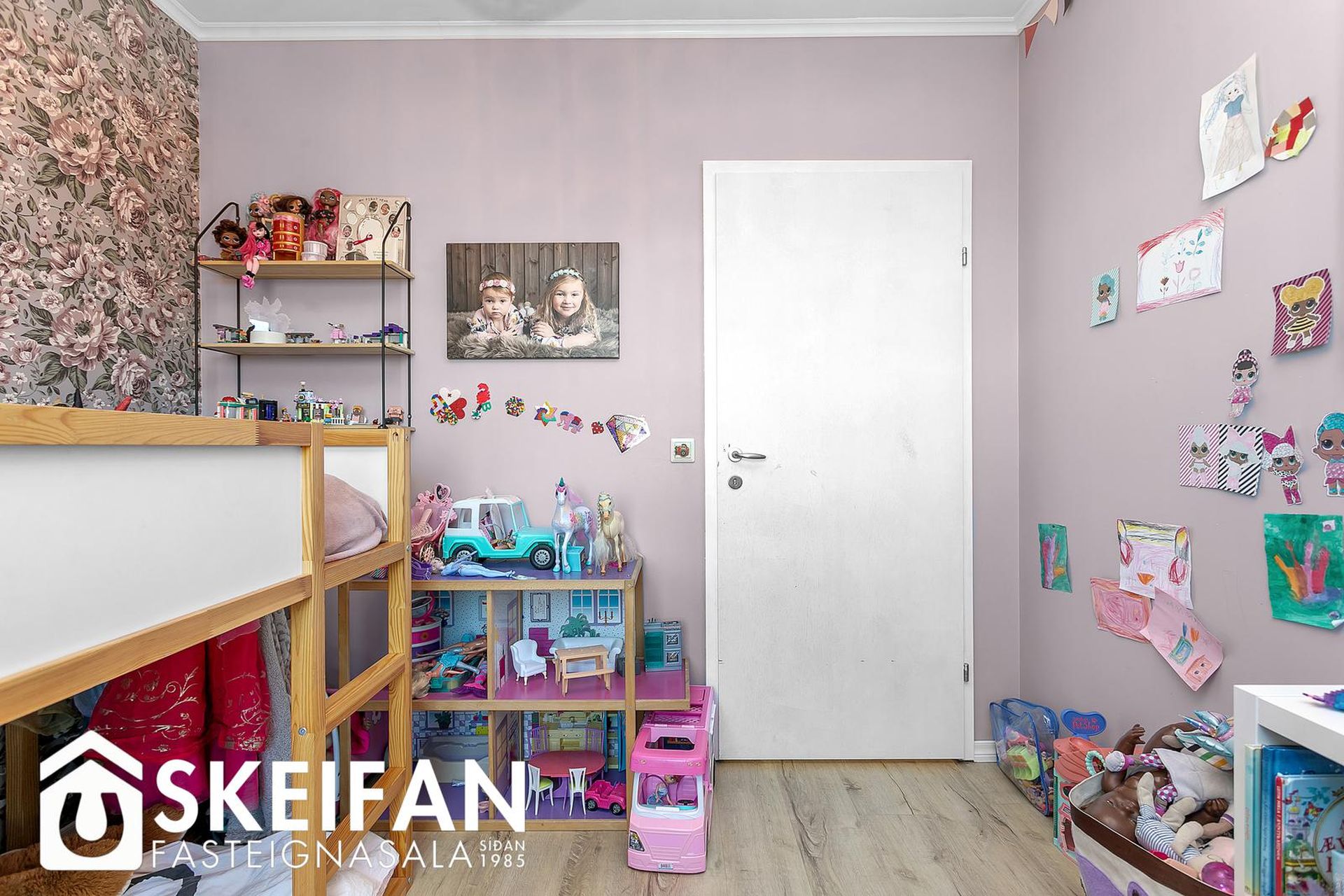 Helluvað 13, 110 Reykjavík