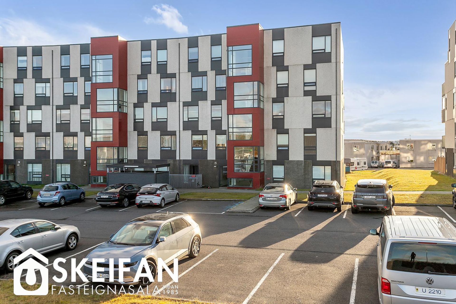 Helluvað 13, 110 Reykjavík