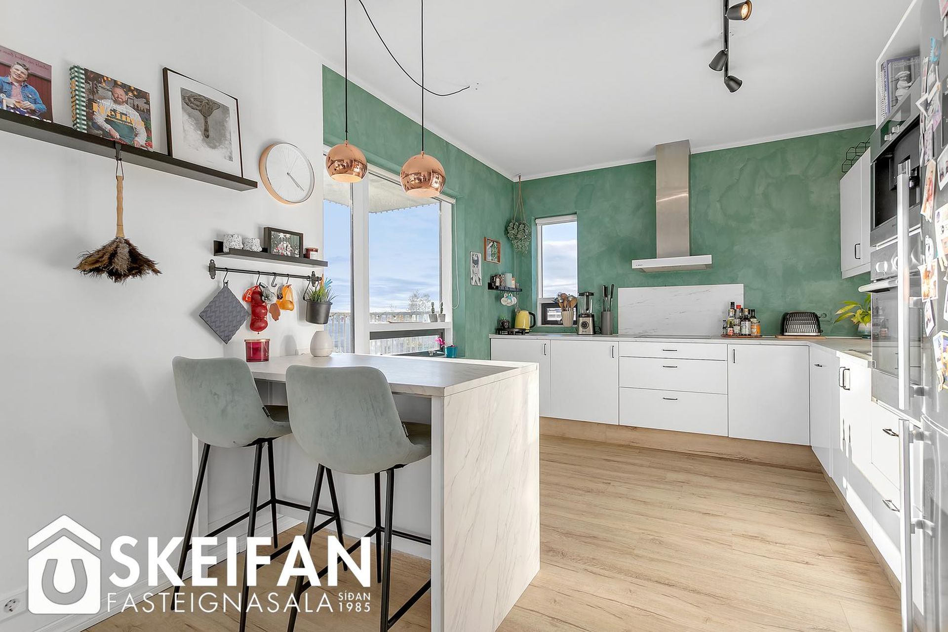 Helluvað 13, 110 Reykjavík