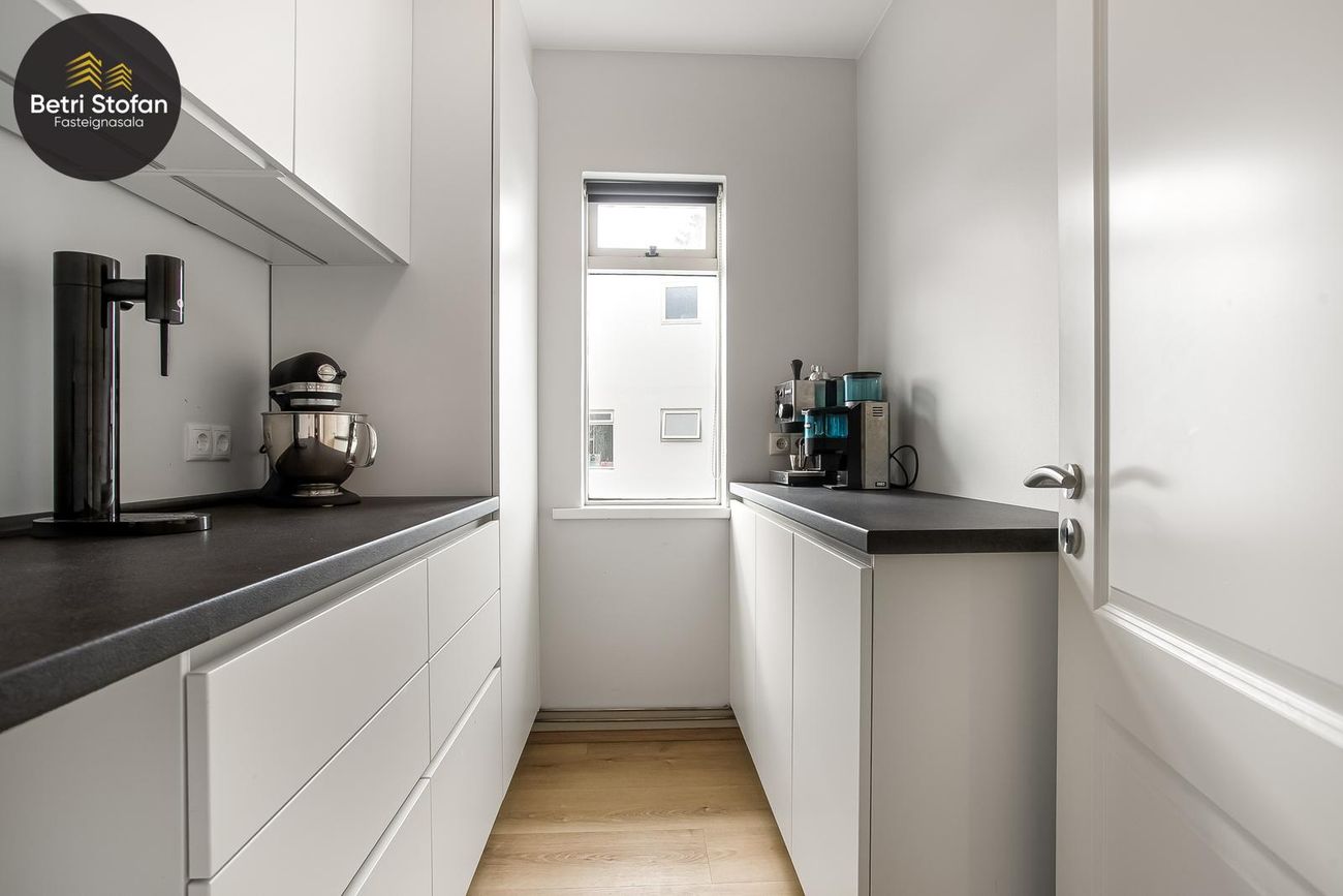 Tómasarhagi 17, 107 Reykjavík