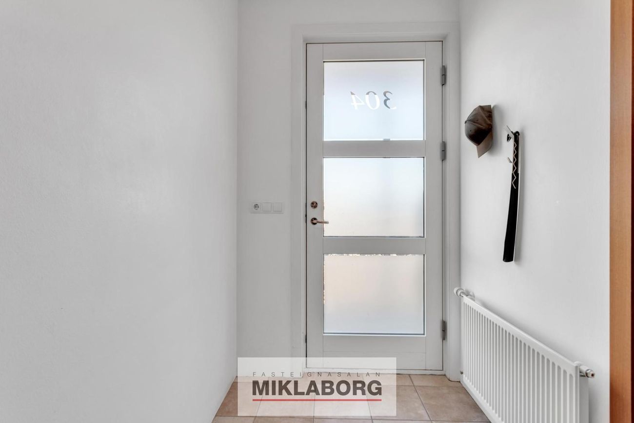 Burknavellir 17B, 221 Hafnarfjörður
