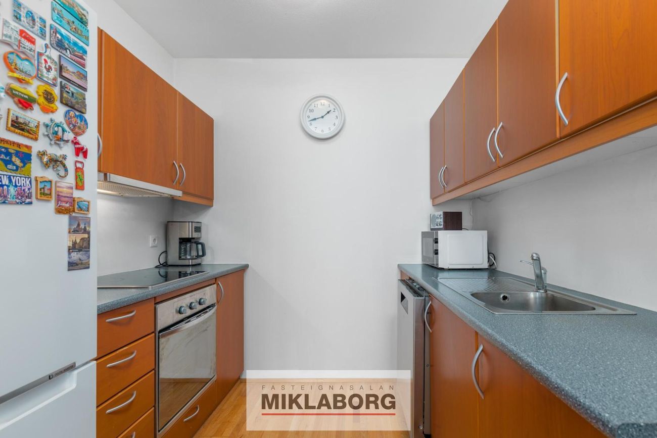 Burknavellir 17B, 221 Hafnarfjörður
