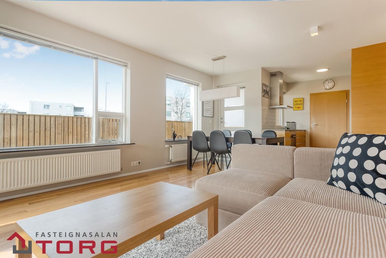 Rauðavað 21, 110 Reykjavík