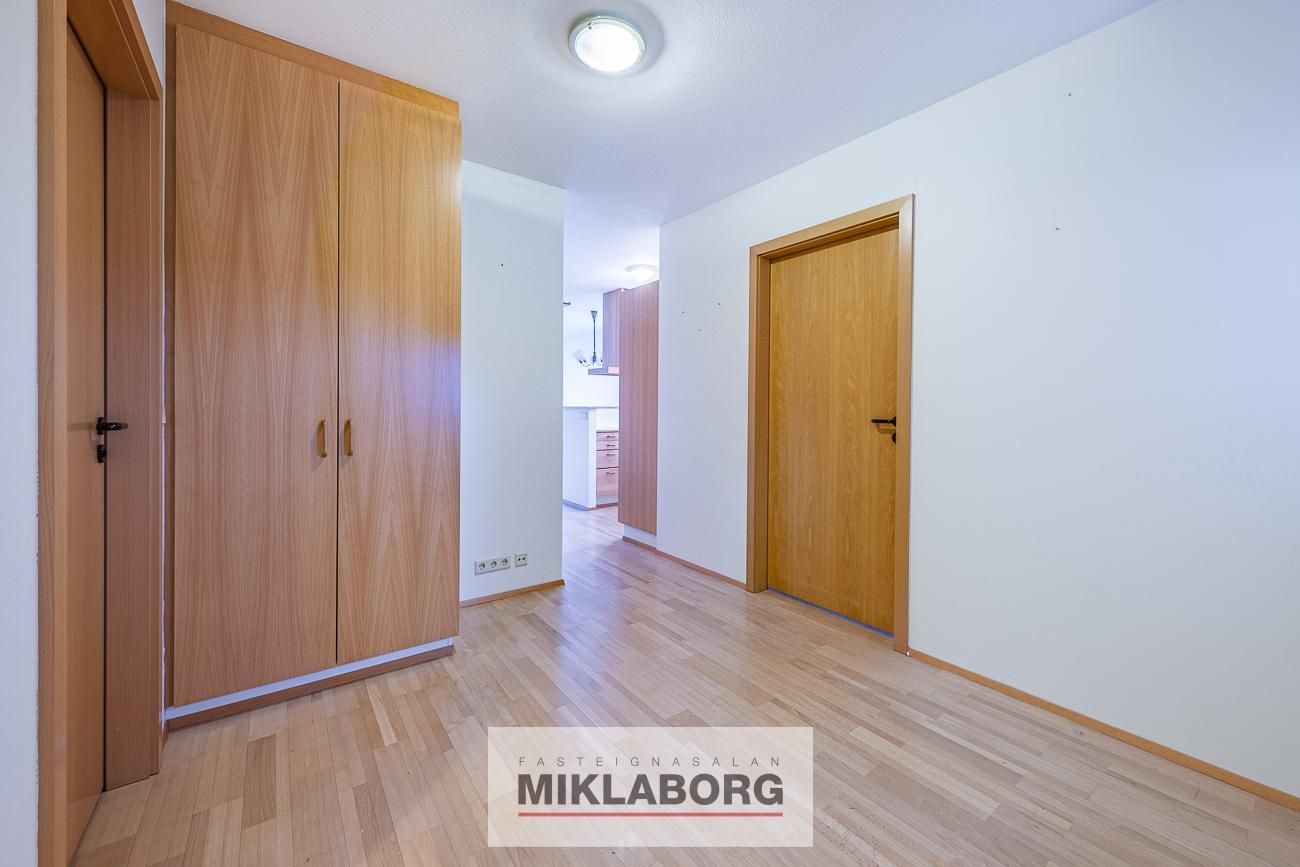 Hraunbær 103, 110 Reykjavík