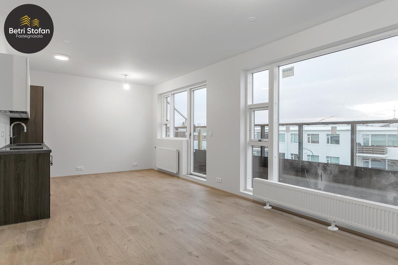 Dunhagi 18, 107 Reykjavík
