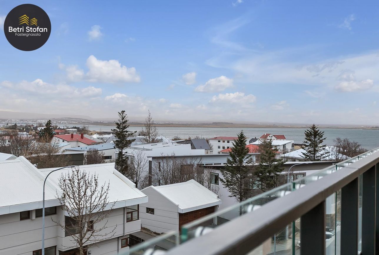 Dunhagi 18, 107 Reykjavík