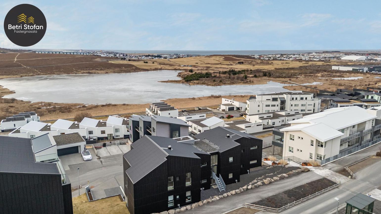 Hraungata 5 - 0302, 210 Garðabær