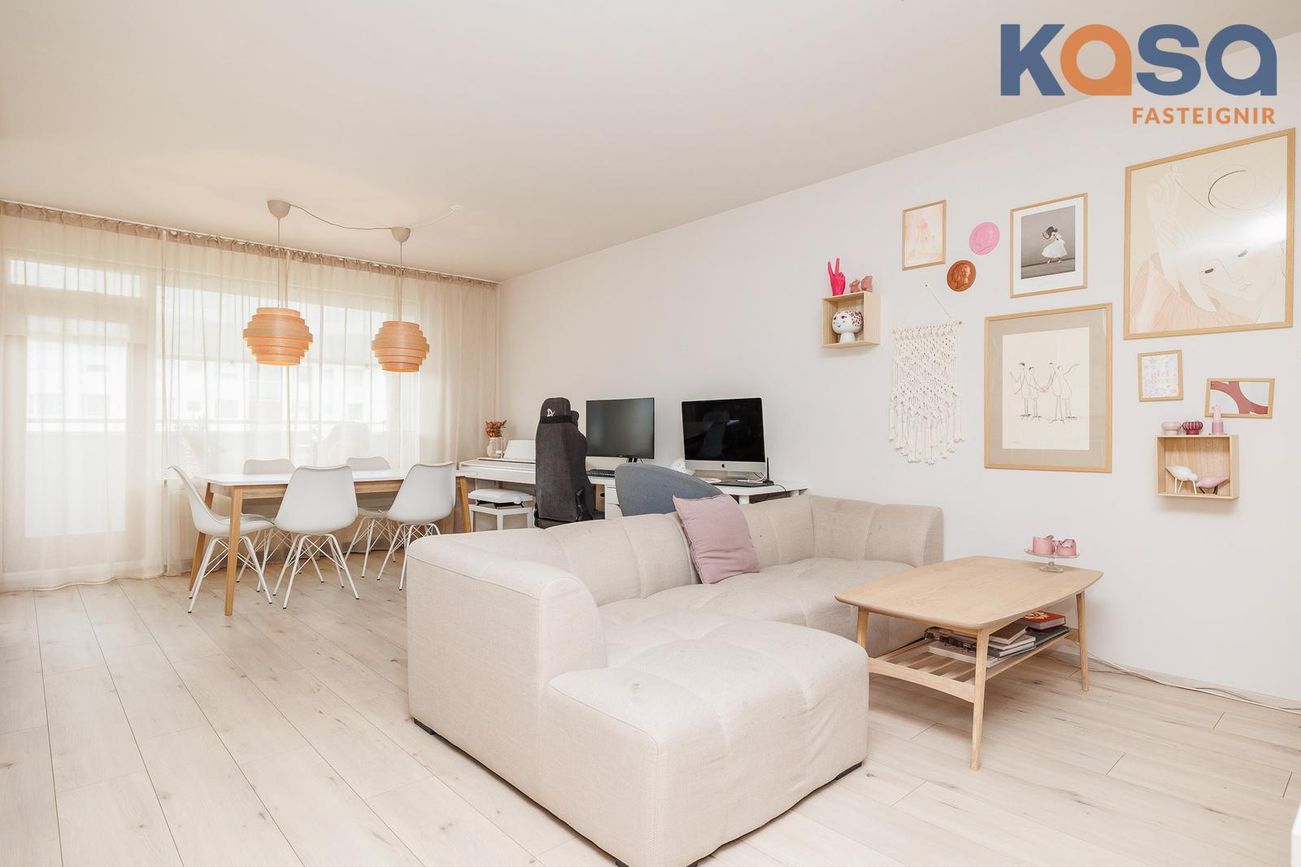 Víðilundur 8, 600 Akureyri