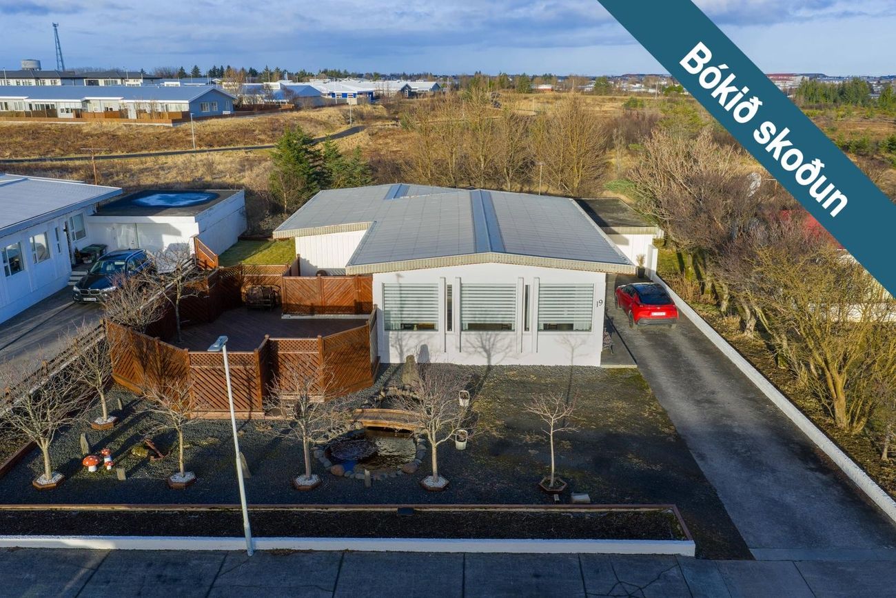 Þverholt 19, 230 Reykjanesbær
