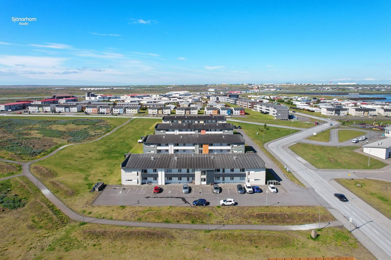 Tjarnabraut 22, 260 Reykjanesbær