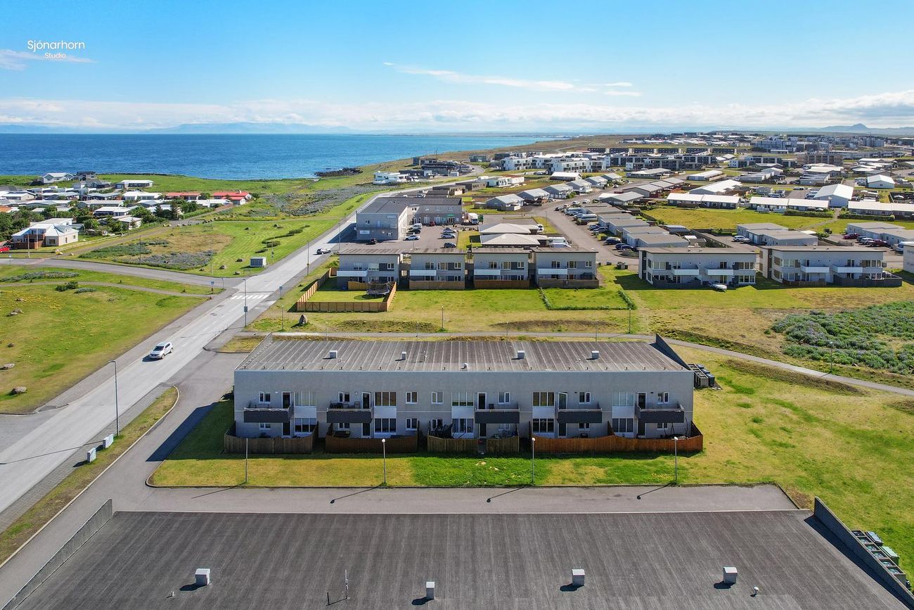 Tjarnabraut 22, 260 Reykjanesbær