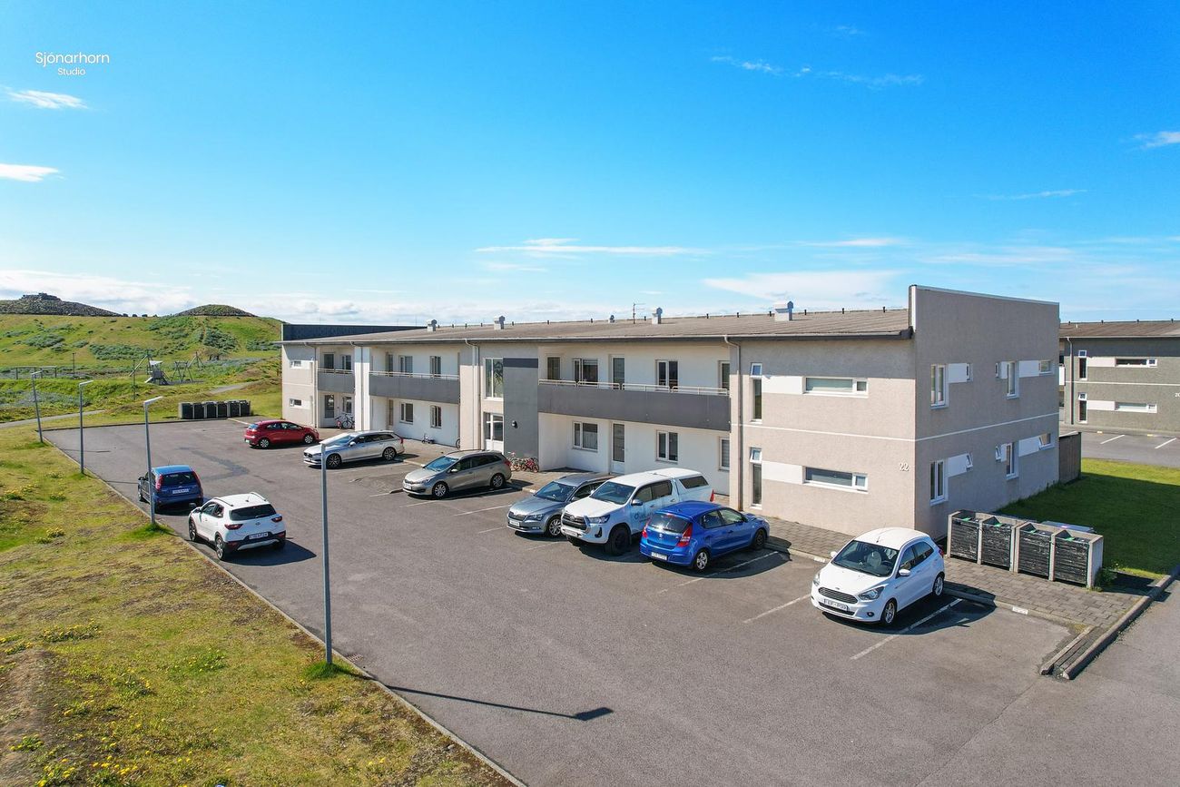 Tjarnabraut 22, 260 Reykjanesbær